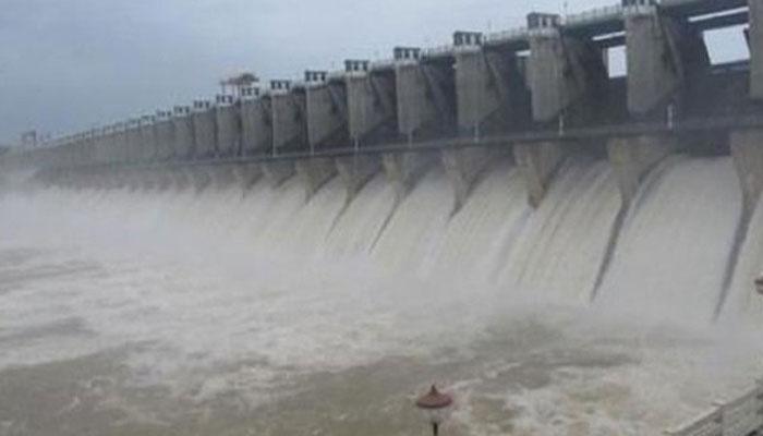 Photo of नेयार नदी जल विवाद पर सुप्रीम कोर्ट ने कहा , दो हफ्ते में साक्ष्य पेश करें केरल और तमिलनाडु.