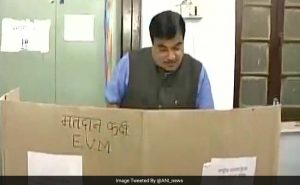 kbn 10 news NIOTIN GADKARI