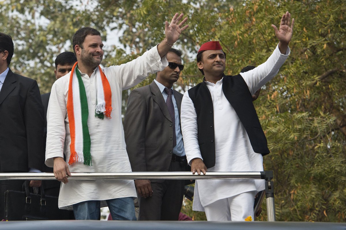 Photo of कार्यकर्ताओं की नाराजगी का असर राहुल और अखिलेश के रोड शो पर भी पड़ा.