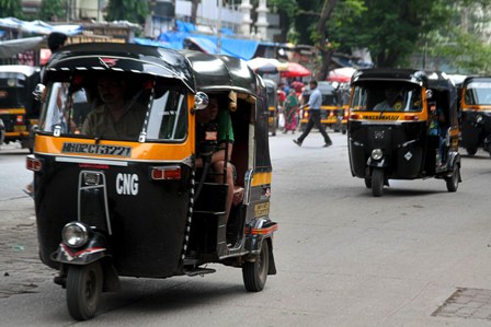 Photo of रिक्शा चालको के आंदोलन से , यात्री परेशान.