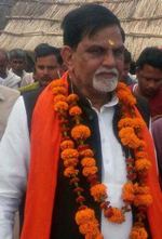 Photo of हमीरपुर में  भाजपा प्रत्याशी अशोक चंदेल 48,776 मतों से जीते.