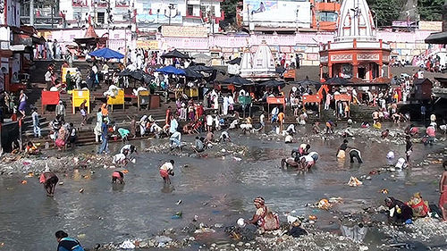 Photo of गंगा सफाई अभियान: NGT ने कानपुर के दो अफसरों पर ठोंका जुर्माना.