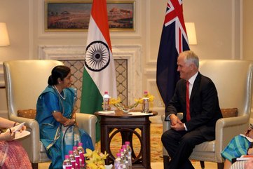 Photo of ऑस्ट्रेलियाई PM मैल्कम टर्नबुल ने सुषमा स्वराज से मुलाकात की