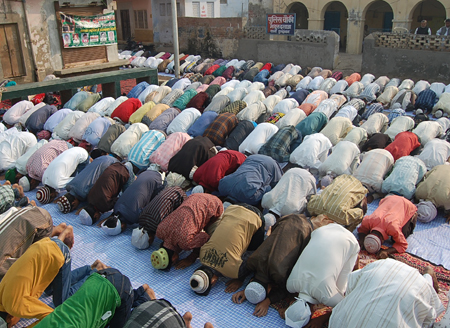 Photo of मुस्लिम समाज का बड़ा हिस्सा इस्लामी पारिवारिक कानून से अनजान