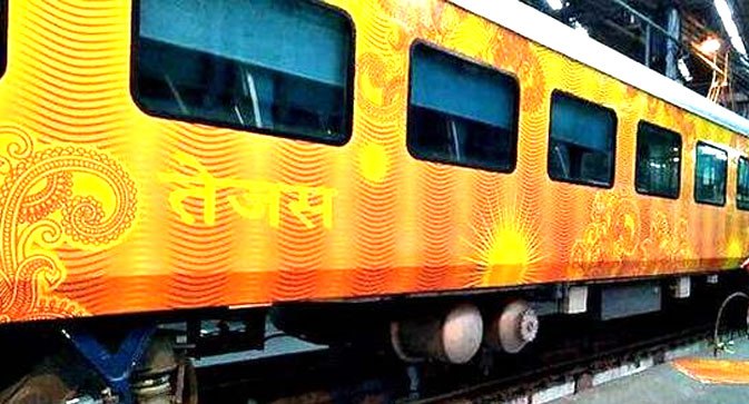 Photo of लखनऊ से दिल्ली के लिए जुलाई में चलेगी तेजस ट्रेन