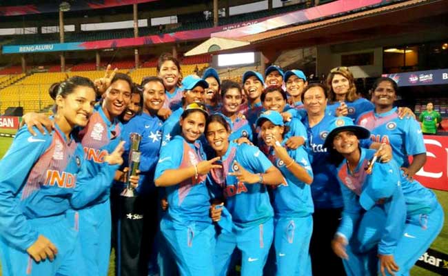 Photo of भारतीय महिला क्रिकेट टीम को बीसीसीआई ने दी बधाई