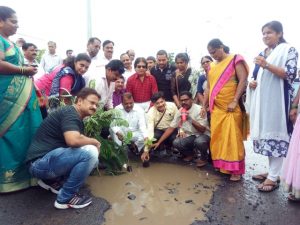 palghar mantri photo 2
