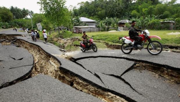 Photo of 6.2 की तीव्रता वाले भूकंप से हिला फिलीपींस , खाली कराया गया राष्ट्रपति भवन