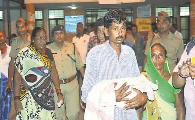 Photo of फर्रुखाबाद राजकीय चिकित्सालय में एक माह में 49 बच्चे मरे
