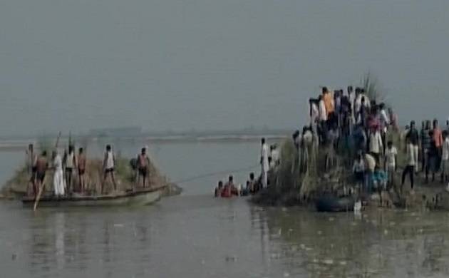 Photo of बागपत : नाव में सवार 50 लोग डूबे, अब तक 24 शव बरामद