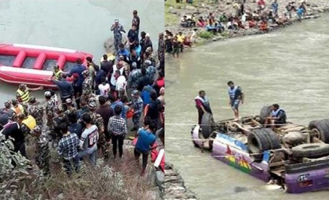 Photo of दर्दनाक हादसा : इण्डो-नेपाल बॉर्डर पर यात्रियों से भरी बस नदी में गिरी, 19 की मौत