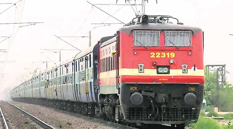 Photo of ऐशबाग-सीतापुर रूट पर अगले साल से शुरू होगा ट्रेनों का संचालन