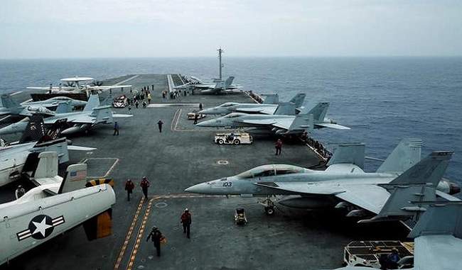 Photo of फिलीपीन सागर में दुर्घटनाग्रस्त हुआ अमेरिकी नौसेना का विमान, 11 लोगों की तलाश जारी