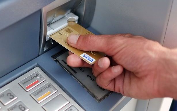 Photo of ATM में अंकल कहकर इस तरह लगाया 41 हजार का चूना