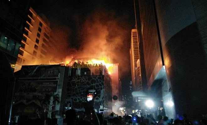 Photo of होटल मोजो आग प्रकरण: बहन को बचाने गए दो भाइयों सहित एक ही परिवार के तीन लोगों की मौत