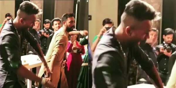 Photo of VIDEO : विरुष्का की पार्टी छोड़ इनके पार्टी में जमकर नाचे हार्दिक पंडया ……