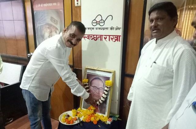 Photo of डॉक्टर बाबा साहेब भीमराव आंबेडकर का महापरिनिर्वाण दिवस पर तालुका और जिले में दी गयी श्रद्धांजली.