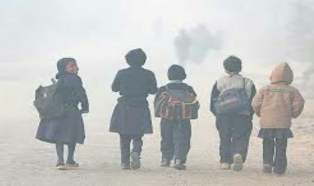 Photo of यूपी में ठंड का कहर , 30 दिसम्बर तक बंद रहेंगी स्कूले