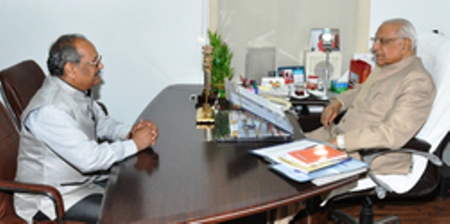 Photo of राज्यपाल से कुलपति डॉ. सिंह ने की सौजन्य मुलाकात