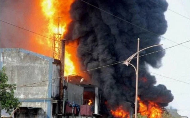 Photo of गोरेगांव में एक फैक्ट्री में लगी भीषण आग, बुझाने का प्रयास जारी