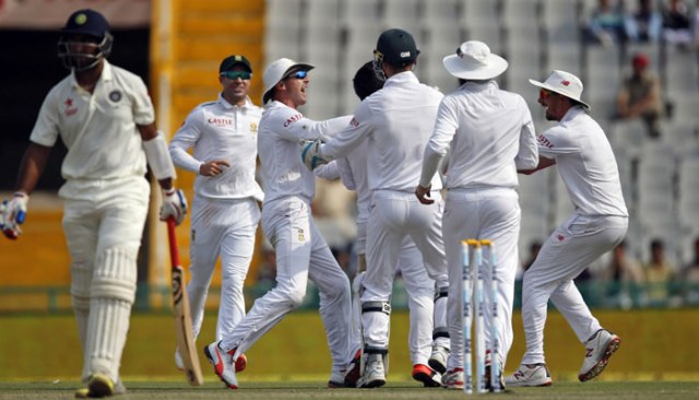 Photo of भारत की पहली पारी 209 पर सिमटी, दक्षिण अफ्रीका को 77 रन की बढ़त