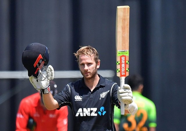 Photo of न्यूजीलैंड ने पहले वनडे में पाकिस्तान को 61 रन से हराया