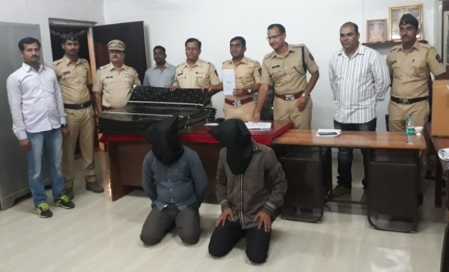 Photo of पालघर पुलिस ने पांच चोरो को गिरफ्तार करके लाखो का सामान किया जप्त