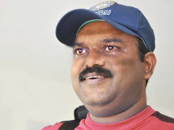 Photo of पूर्व क्रिकेटर प्रवीण आमरे ने एमसीए प्रबंधन समिति से दिया इस्तीफा