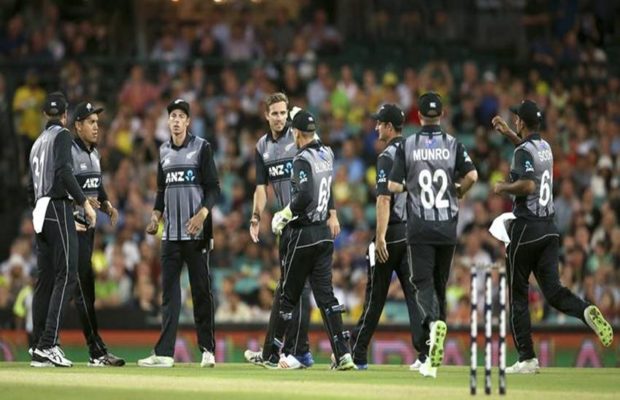 Photo of न्यूजीलैंड ने इंग्लैंड को एक पारी और 49 रनों से हराया
