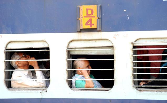 Photo of बुजुर्ग यात्रियों ने छोड़ी 77 करोड़ रु की रेल सब्सिडी, पीएम ने जताया आभार