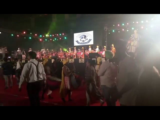 Photo of फिल्मी सितारों से जगमगाया रांची का खेलगांव, इंटरनेशनल फिल्म फेस्टिवल का हुआ रंगारंग आगाज