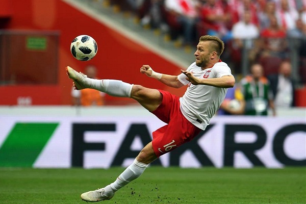 Photo of पोलैंड ने लिथुआनिया को 4-0 से मात दी