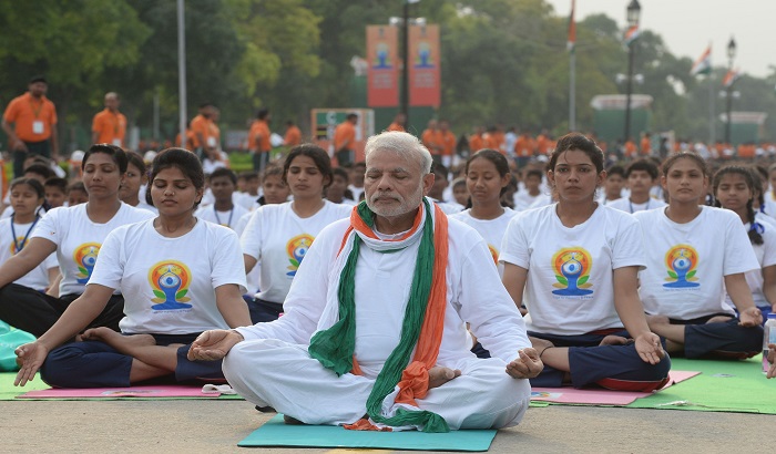 Photo of दुनिया को जोड़ने और भारत का मान बढ़ाने में योग मददगार : प्रधानमंत्री