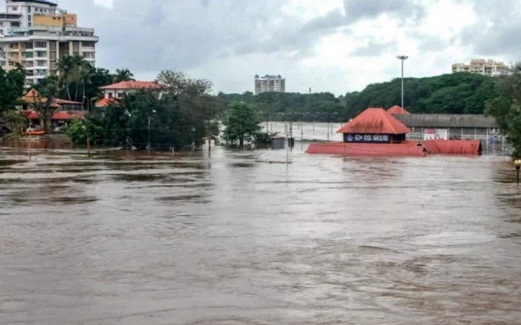 Photo of बारिश से प्रभावित केरल को मिलेगी हरसंभव मदद: राजनाथ सिंह