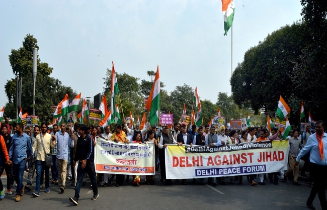 Photo of हिंसा के विरोध में दिल्ली पीस फोरम ने संसद तक किया मार्च