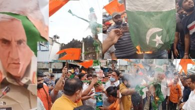 Photo of पाकिस्तान का झंडा फुक कर विहिप और बजरंग दल ने किया देशव्यापी विरोध प्रदर्शन